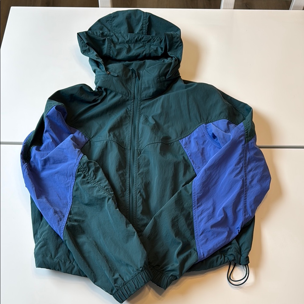 Lululemon Evergreen Cropped Full-Zip Hoodie Rain Jacket